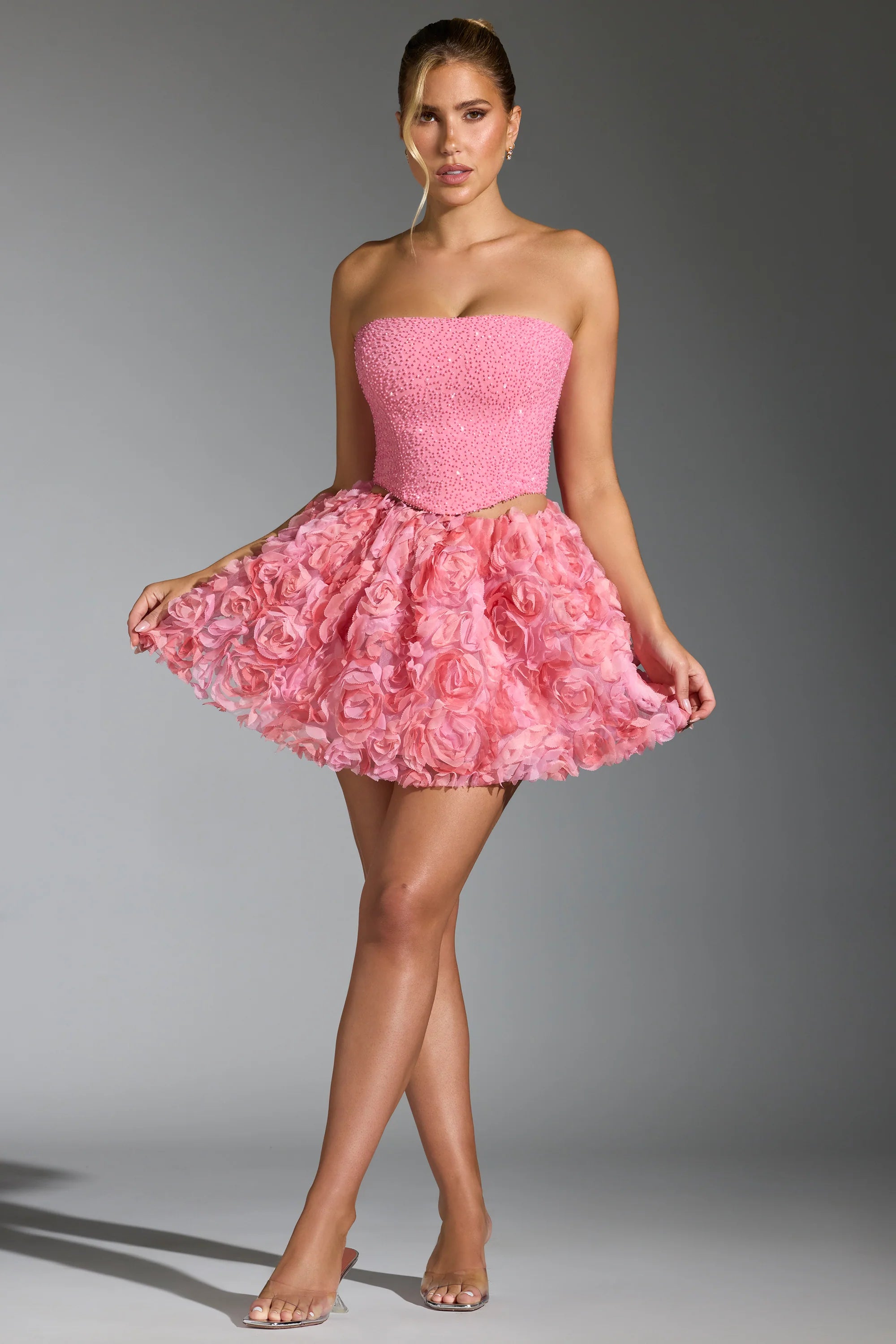Floral-Appliqu¨¦ Mini Skirt in Pink