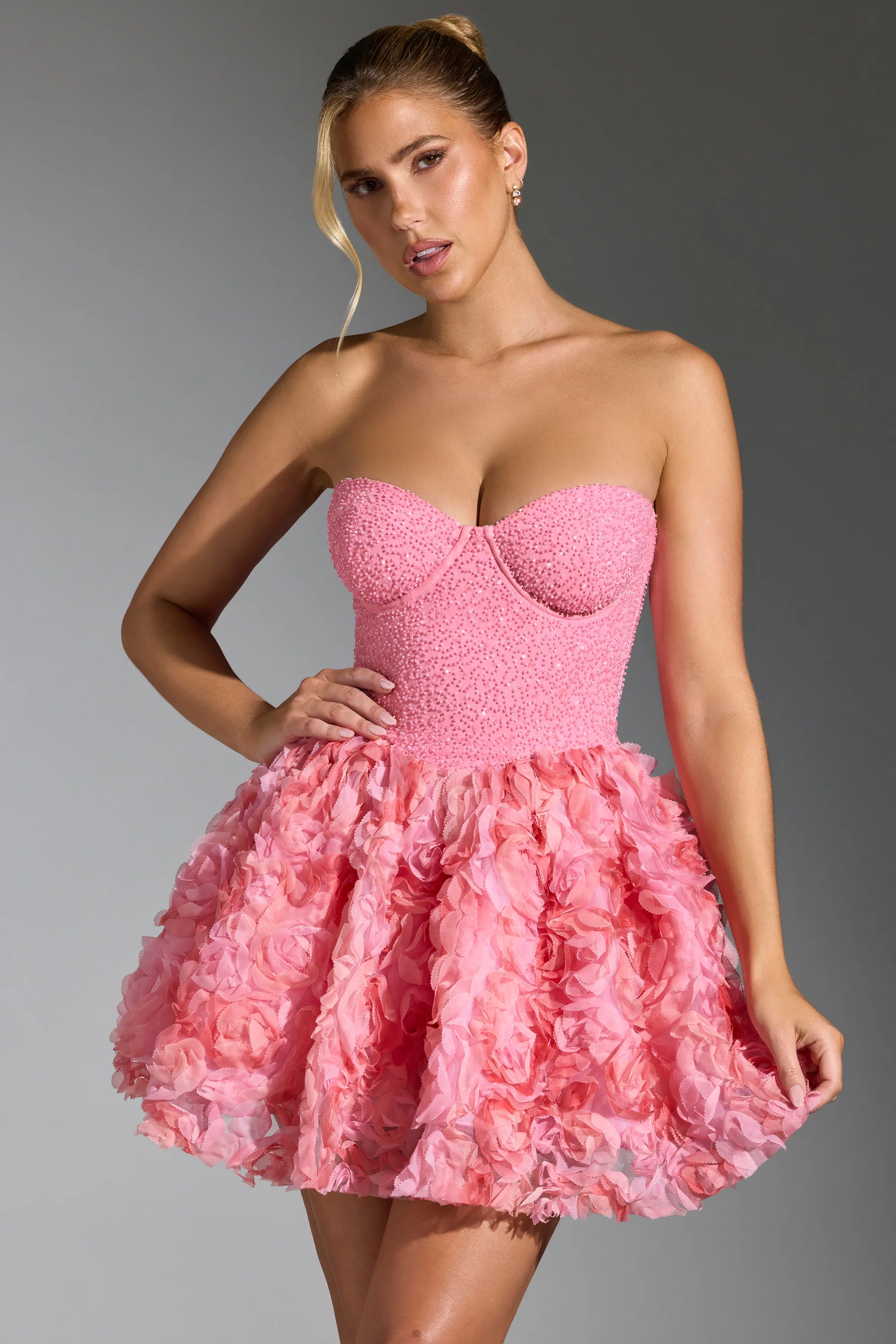 Embellished Floral-Appliqu¨¦ Lace-Up Mini Dress in Pink