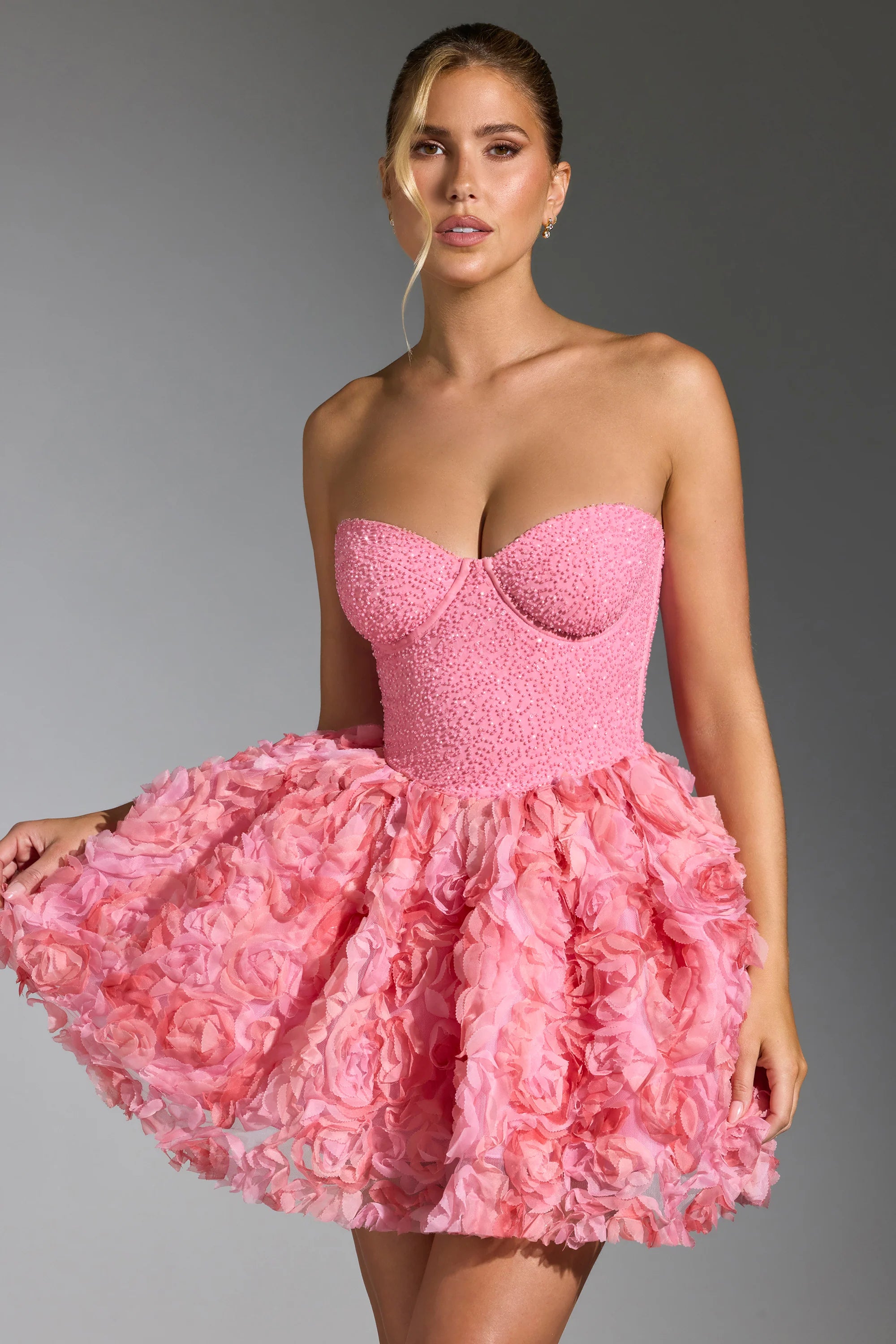 Embellished Floral-Appliqu¨¦ Lace-Up Mini Dress in Pink
